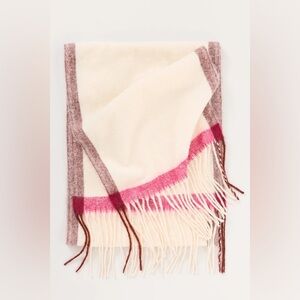 🆕 Anthropologie brushed fringe scarf